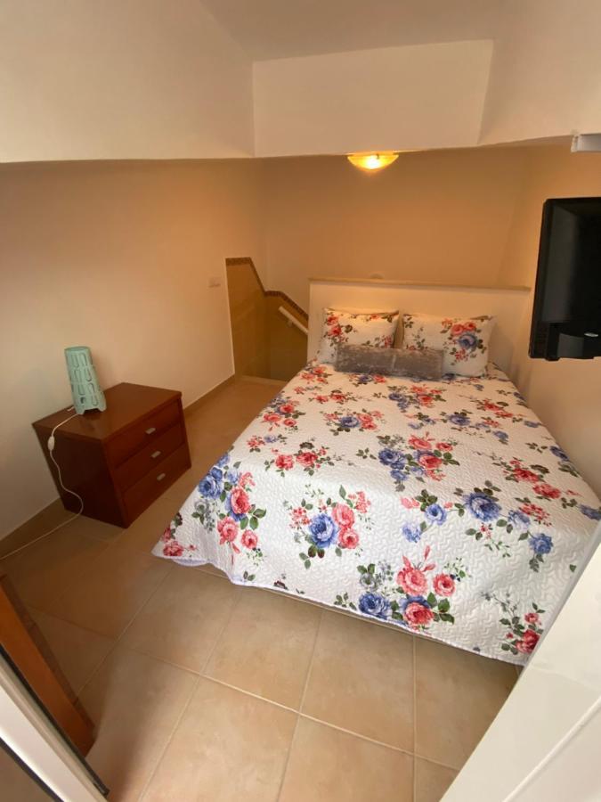 Casa Predio Triplex - Faneca Apartamentos Nazaré Eksteriør bilde